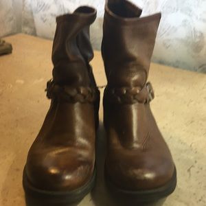 SIZE 11 | WOMENS STEVE MADDEN FLAIR BROWN LEATHER